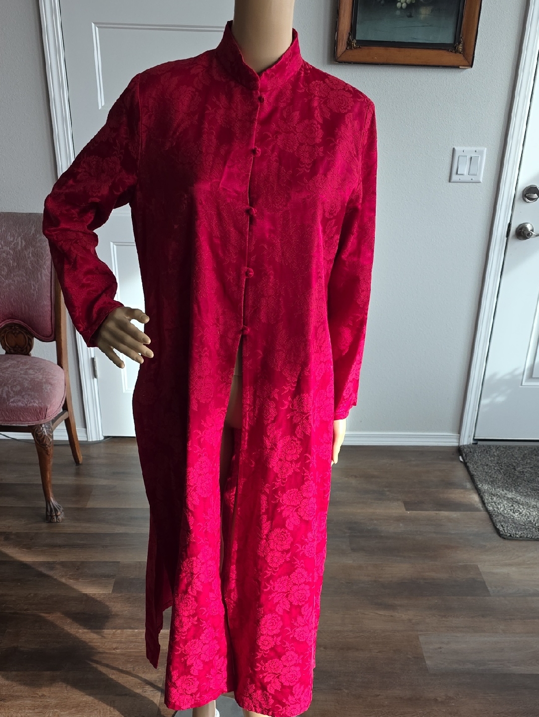 Long Floral Satin Jacquard Robe In Vibrant Red